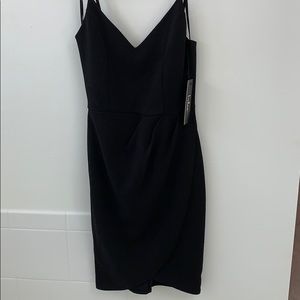 Black bodycon dress